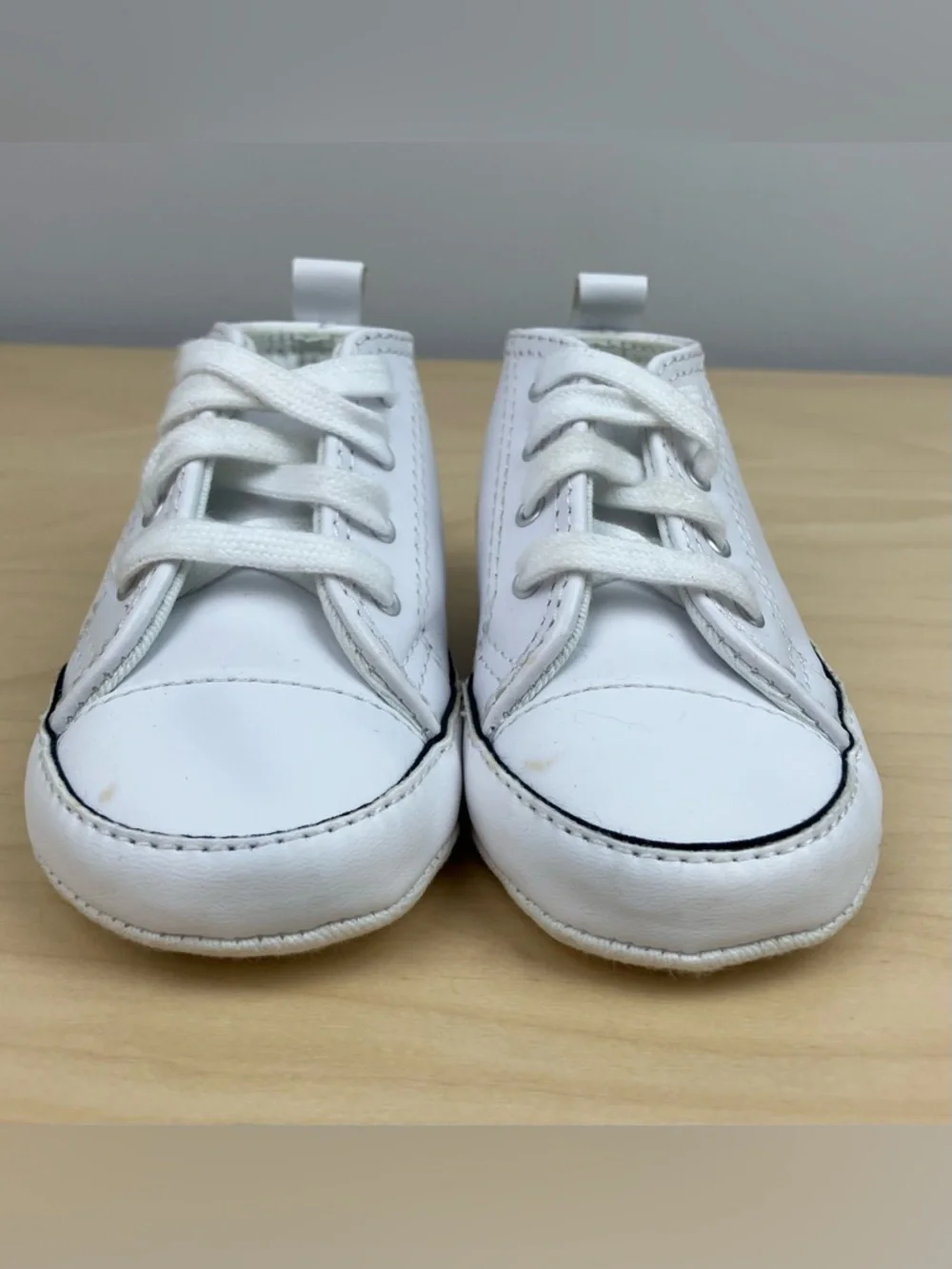 Converse Baby Size 4 Crib All Star Chuck Taylor High Top White Leather Shoes